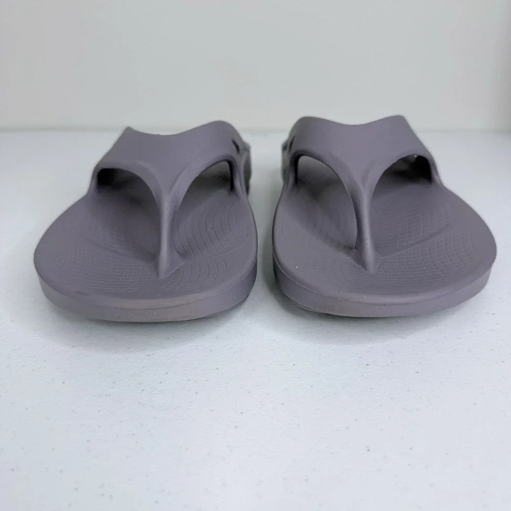 Oofos OOriginal Recovery Sandals Flip Flops Comfort Purple Unisex M10 W12
